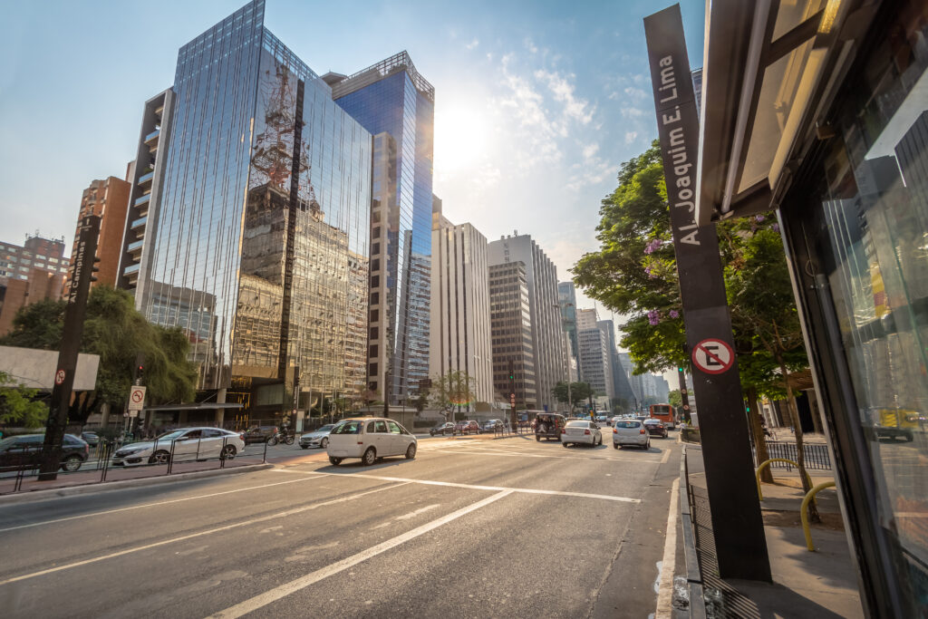 Um dos principais distritos financeiros - Av. Paulista 